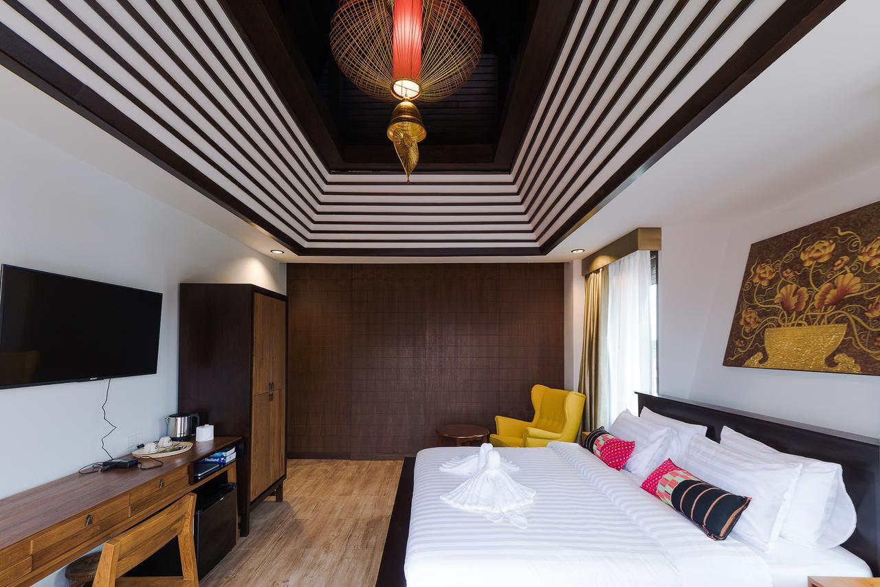 33 Poshtel (Adults Only) Otel Chiang Mai Dış mekan fotoğraf
